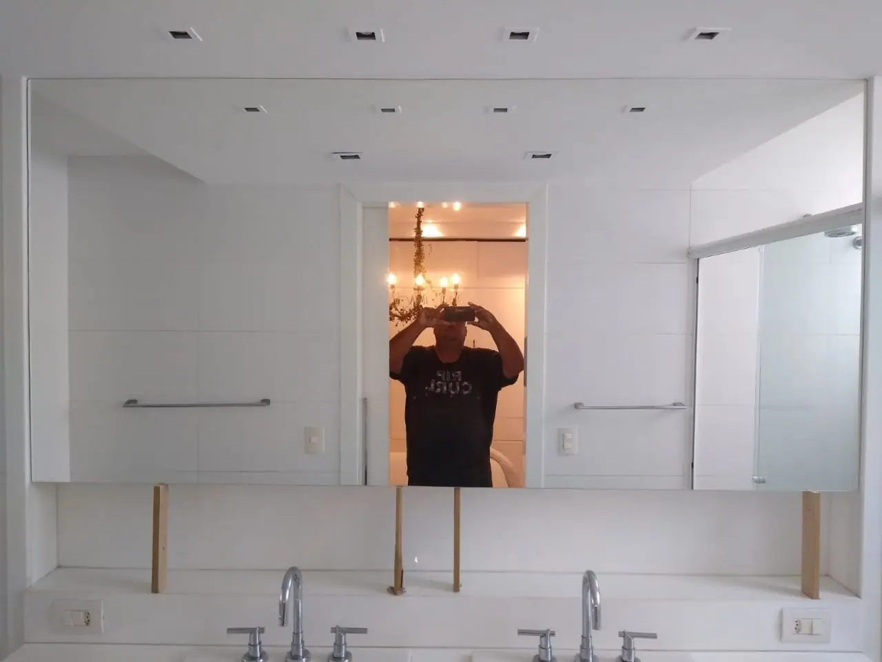 Instalação de box de banheiro