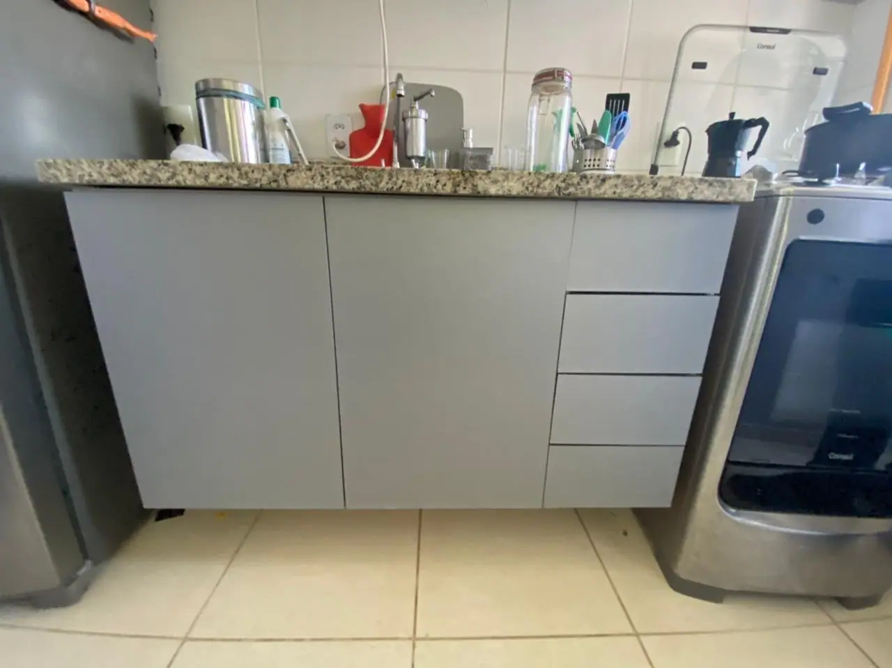 Envelopamento de armário de cozinha