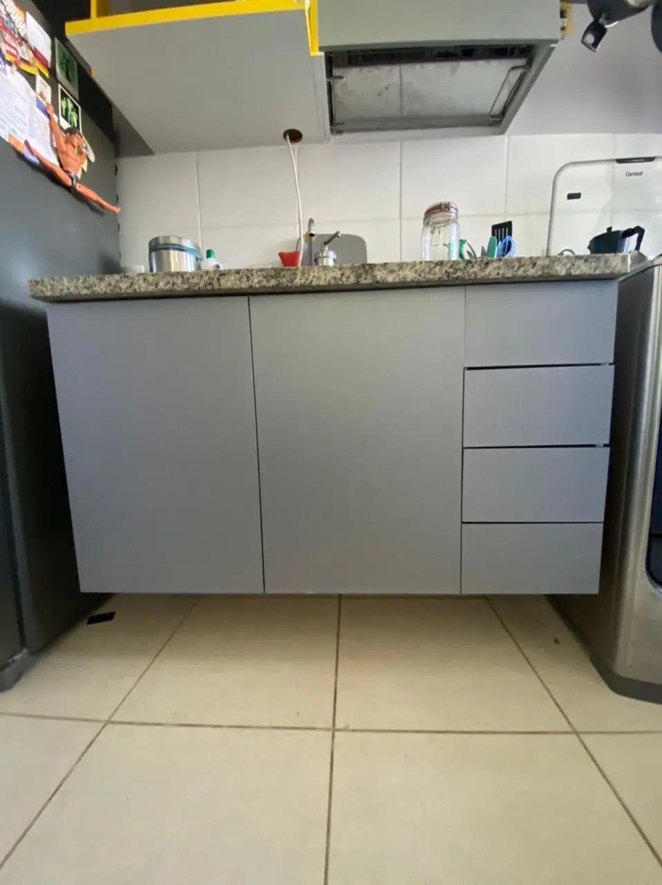 Envelopamento de armário de cozinha