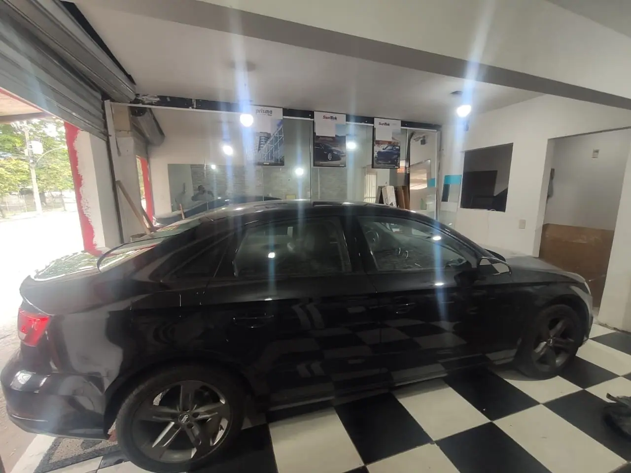 Insulfilm Automotivo: trabalho com película
