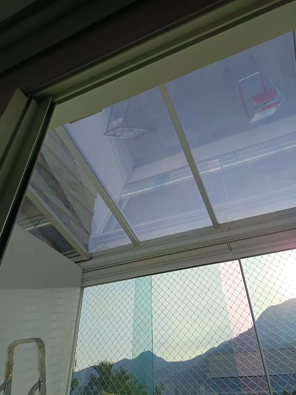 20 motivos para usar película redução de calor em teto de vidro